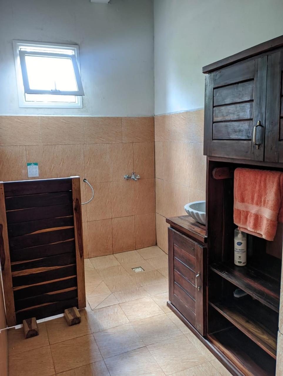 La Maison D'Hote De La Foret Retrouvee Mahajanga Extérieur photo